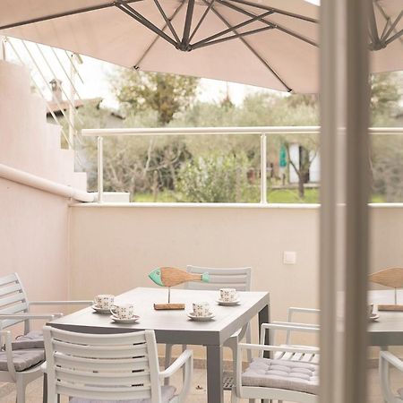 Palm Tree Apartments #Feelslikehome Ормос Пангиас Екстериор снимка