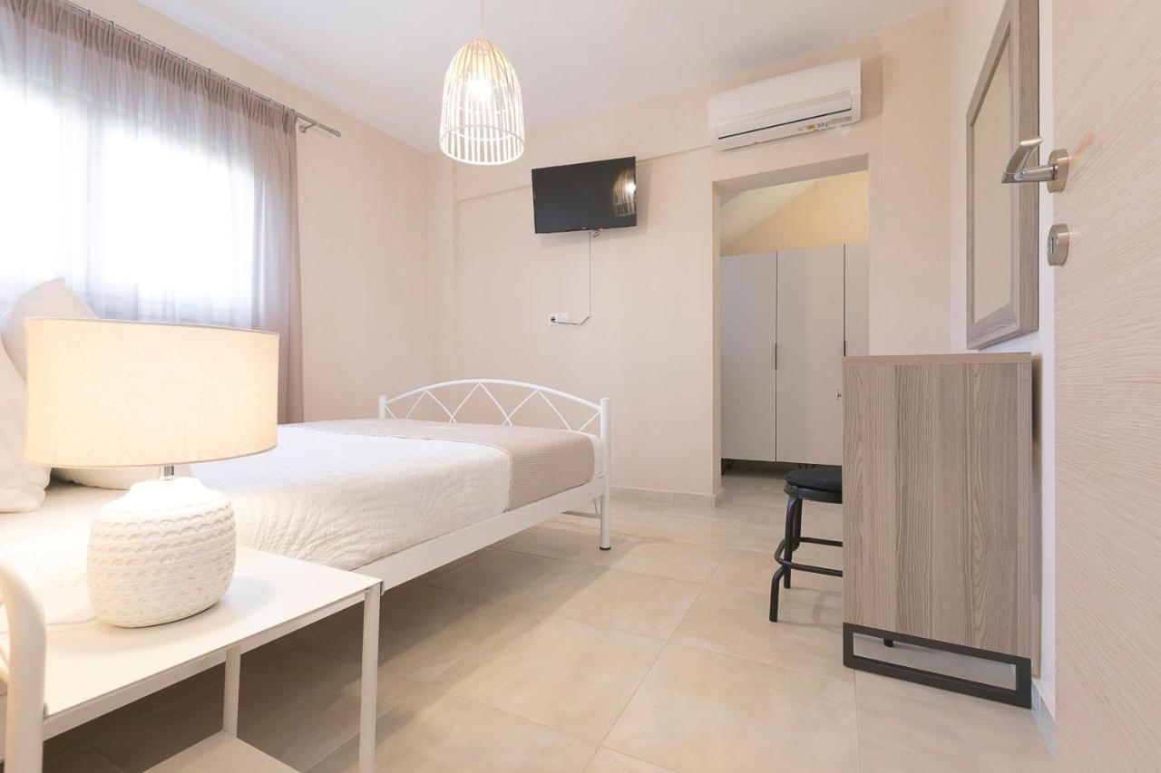 Palm Tree Apartments #Feelslikehome Ормос Пангиас Екстериор снимка