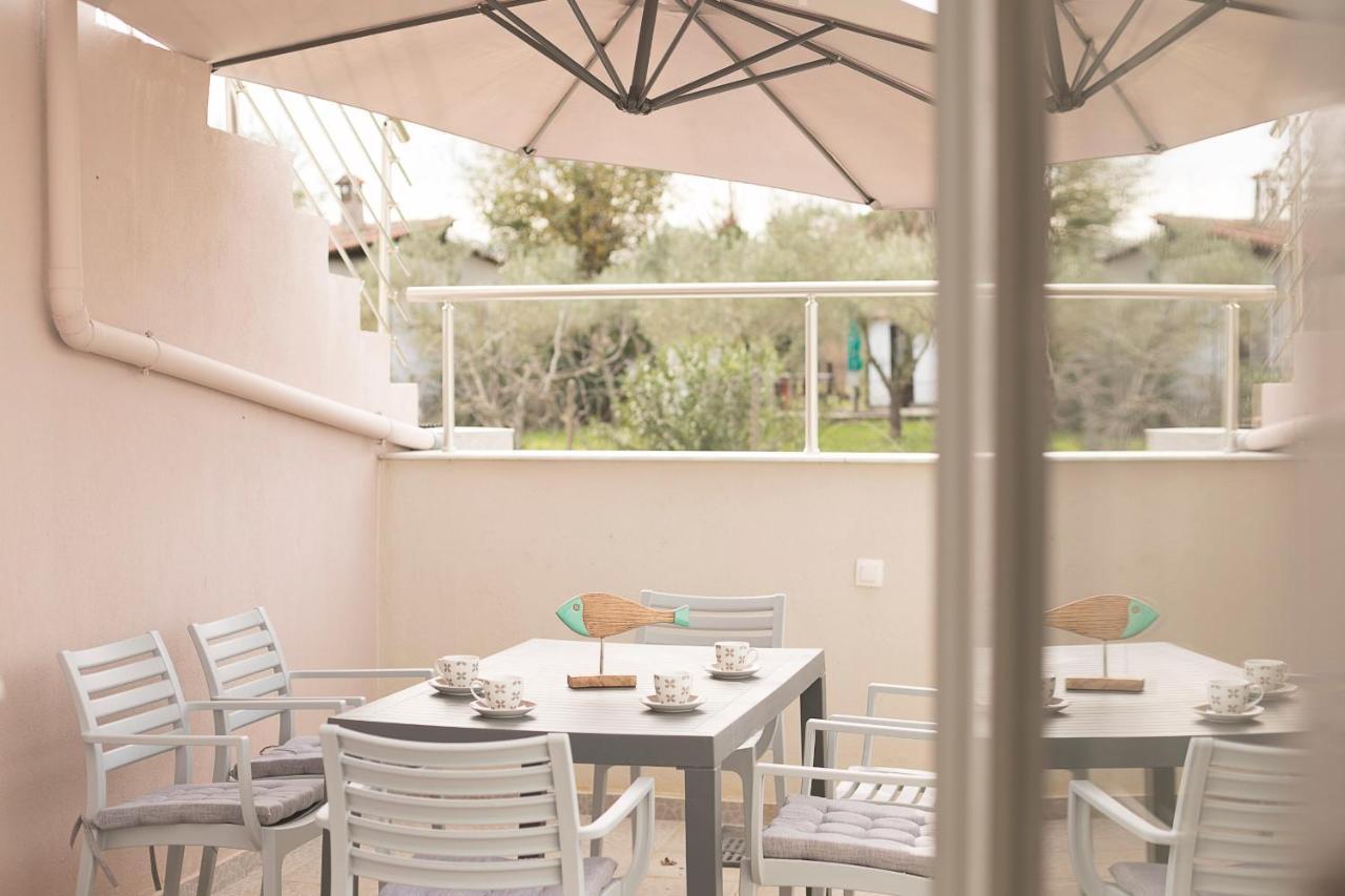 Palm Tree Apartments #Feelslikehome Ормос Пангиас Екстериор снимка
